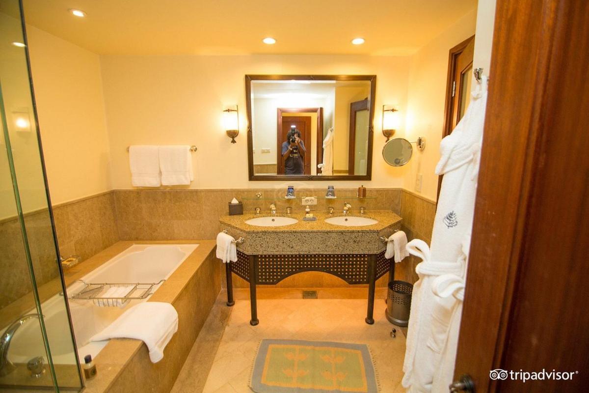 Villa & Chalet At Four Seasons Resort Sharm El Sheikh - Sea View Private Residence Екстер'єр фото