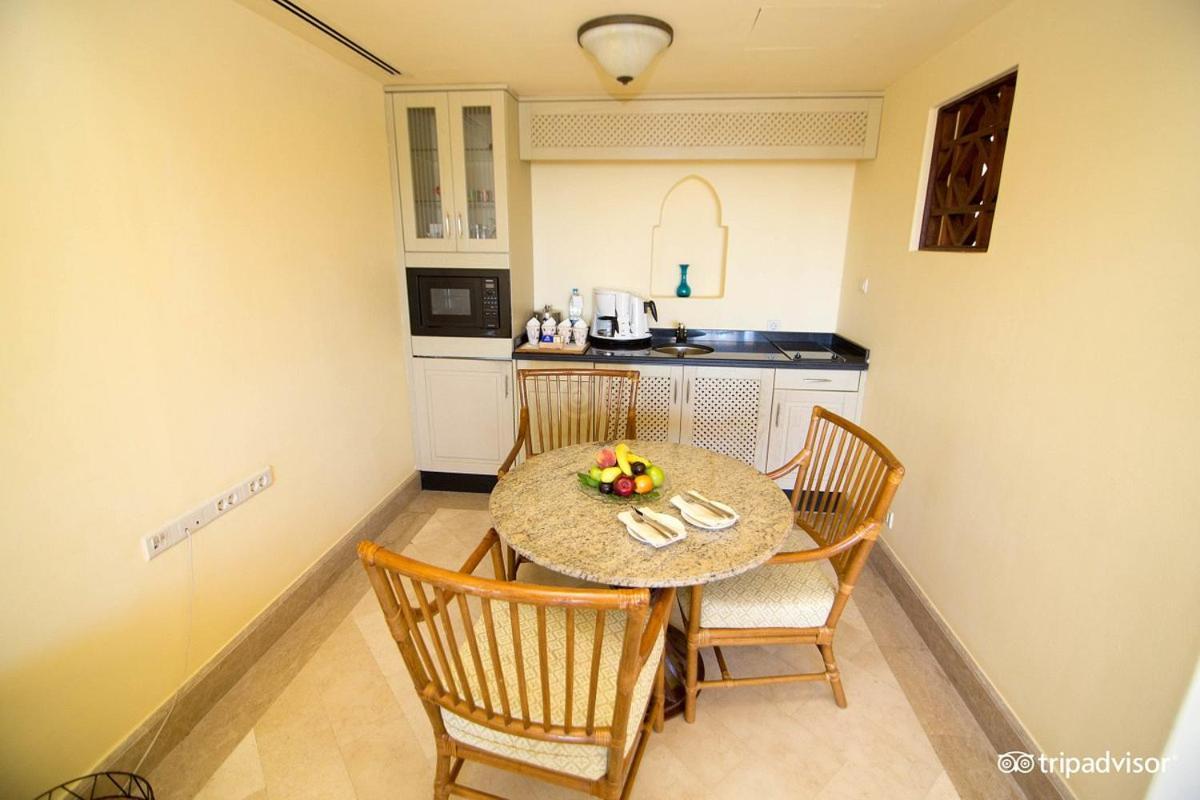 Villa & Chalet At Four Seasons Resort Sharm El Sheikh - Sea View Private Residence Екстер'єр фото